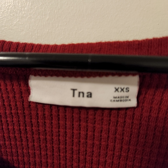 Tna top - Picture 2 of 3